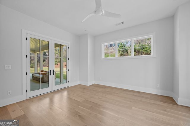 372 Chattahoochee Street, Roswell, GA 30075