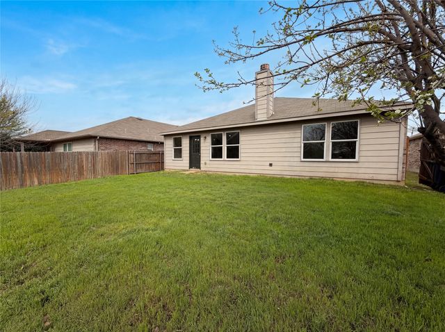 3220 Brixton Drive, Fort Worth, TX 76137