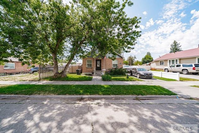 372 Gladstone Street, Idaho Falls, ID 83401