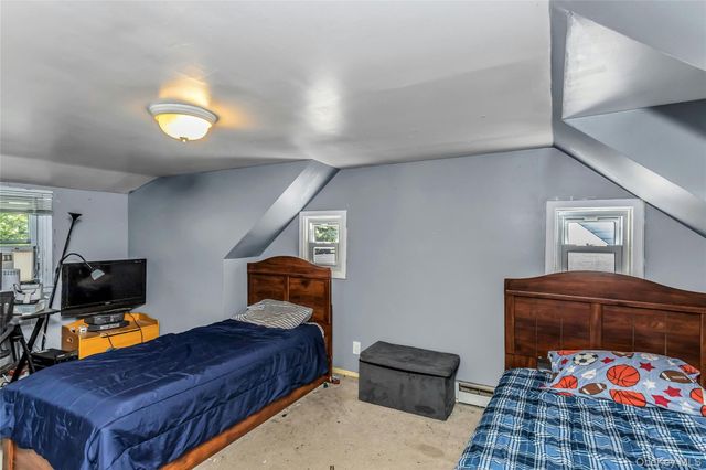 1395 Exeter Street, North Baldwin, NY 11510