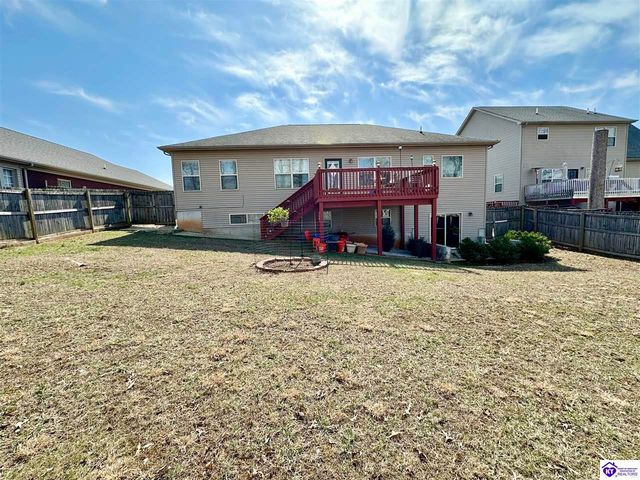 202 Sangria Drive, Vine Grove, KY 40175