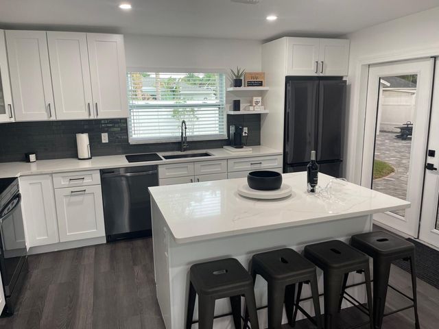 1523 Berkshire Avenue, Jupiter, FL 33469