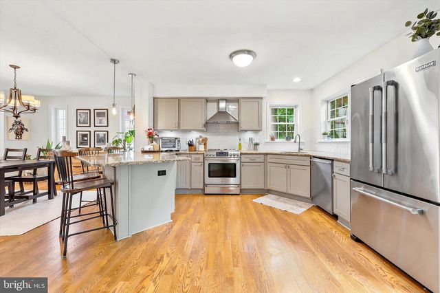257 PAOLI AVE, Philadelphia, PA 19128