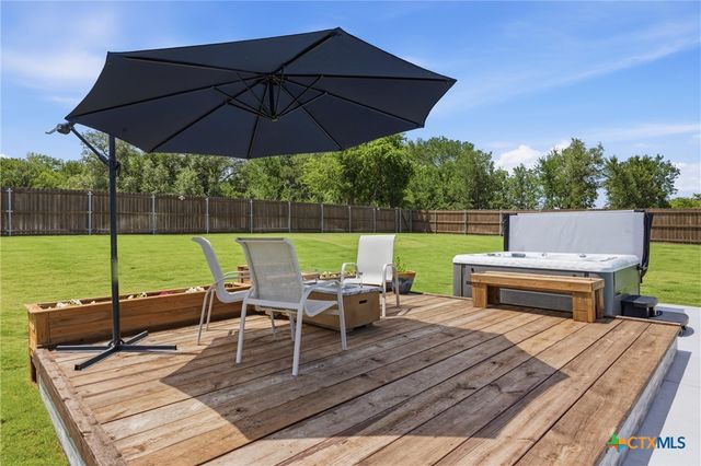 11205 Golden Eagle Avenue, Salado, TX 76571