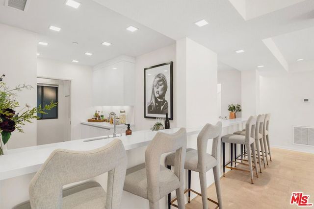 110 Ocean Park Boulevard 504, Santa Monica, CA 90405