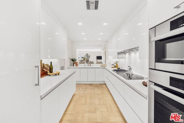 110 Ocean Park Boulevard 504, Santa Monica, CA 90405