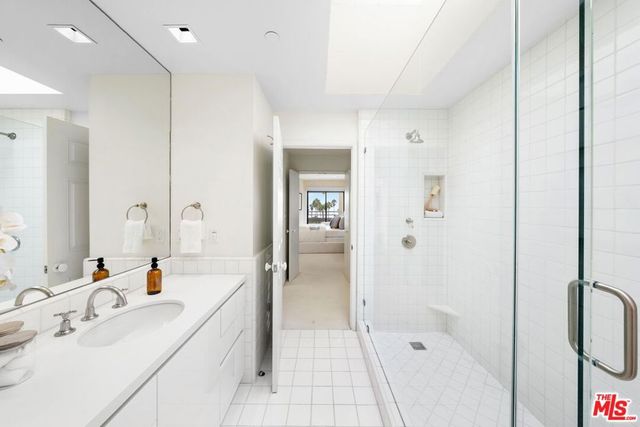 110 Ocean Park Boulevard 504, Santa Monica, CA 90405