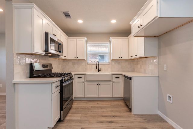 4813 Cedar Street, Pasadena, TX 77586