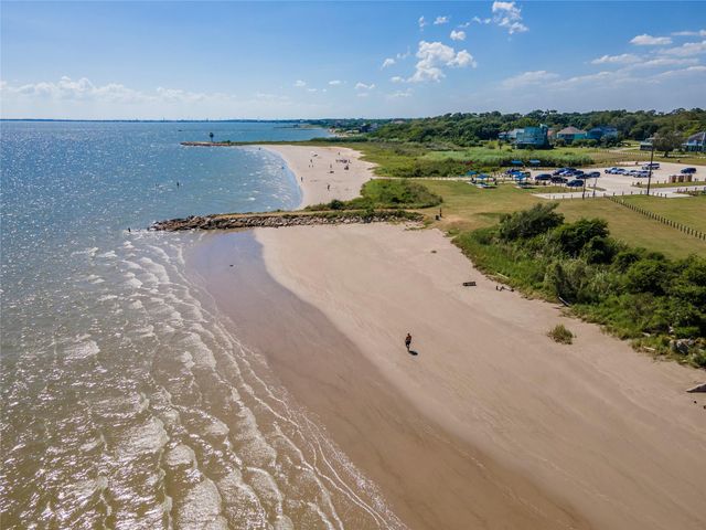 4813 Cedar Street, Pasadena, TX 77586