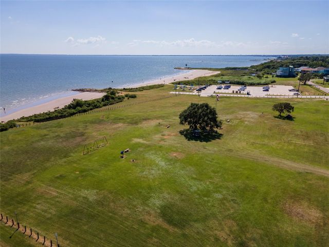 4813 Cedar Street, Pasadena, TX 77586