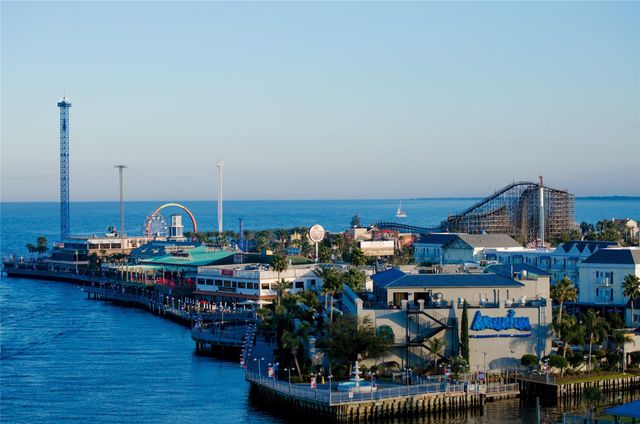 4813 Cedar Street, Pasadena, TX 77586