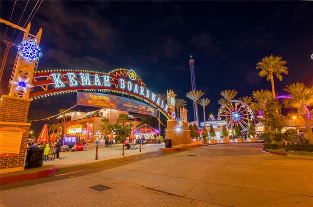 4813 Cedar Street, Pasadena, TX 77586