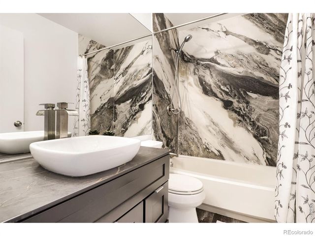 660 Parthenon Court, Lafayette, CO 80026