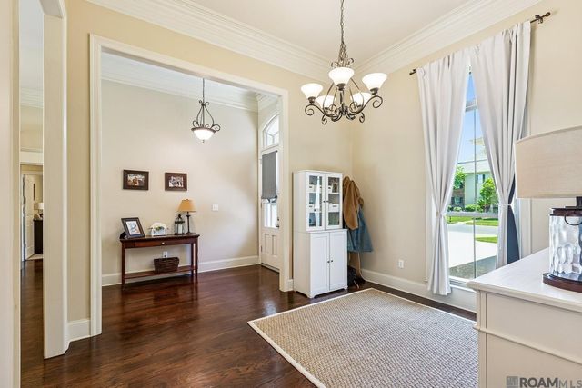 8910 Glenfield Dr, Saint George, LA 70809