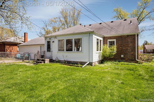 16971 Woodworth, Redford Charter Township, MI 48240