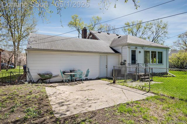 16971 Woodworth, Redford Charter Township, MI 48240