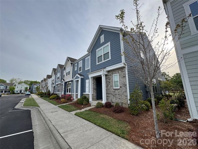 335 Ladybird Lane, Pineville, NC 28134