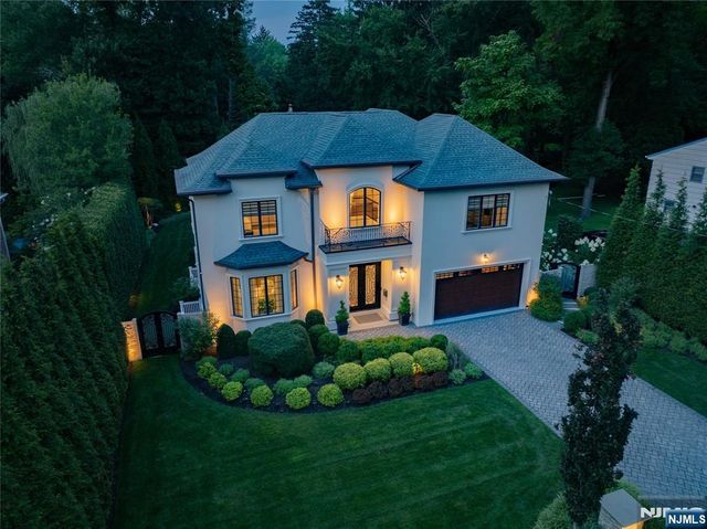 47 Rutgers Street, Closter, NJ 07624