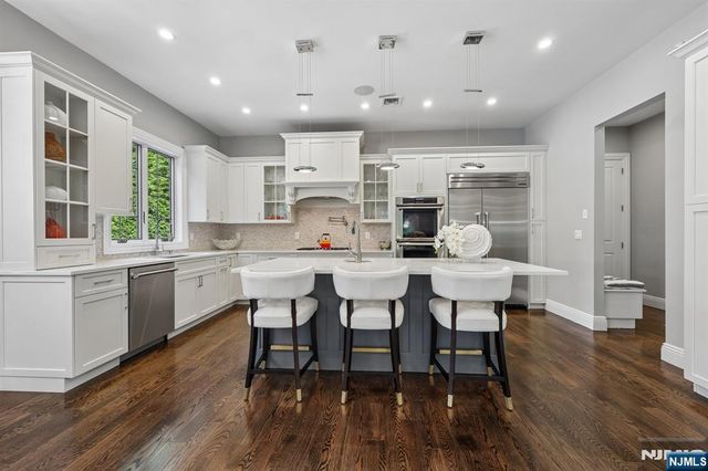 47 Rutgers Street, Closter, NJ 07624