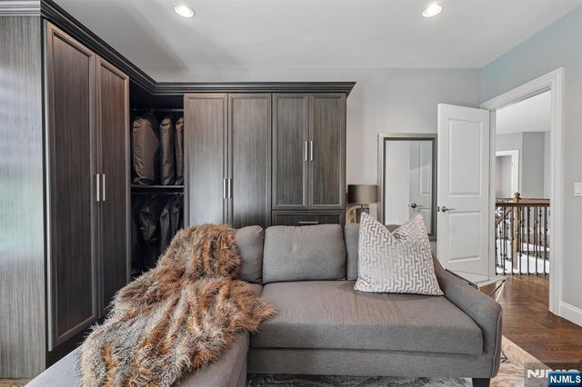 47 Rutgers Street, Closter, NJ 07624