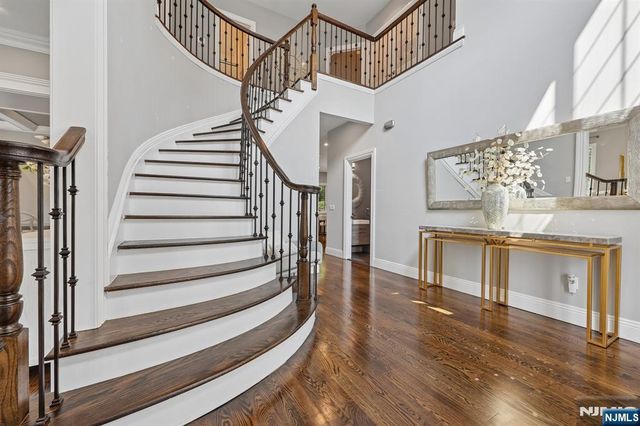 47 Rutgers Street, Closter, NJ 07624