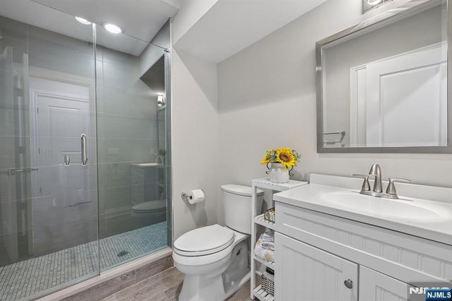 47 Rutgers Street, Closter, NJ 07624