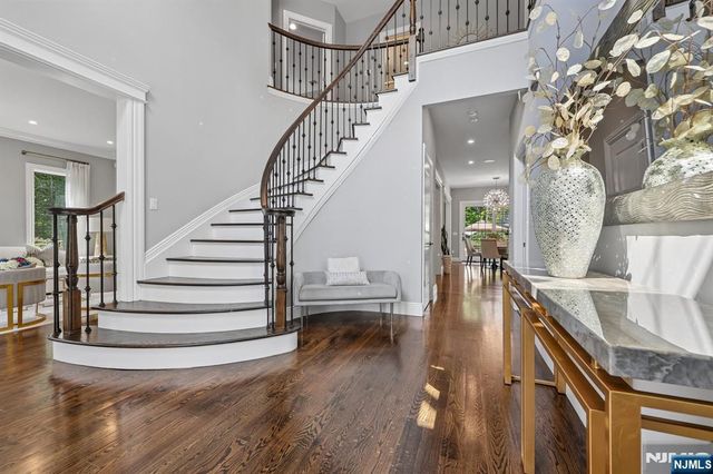 47 Rutgers Street, Closter, NJ 07624