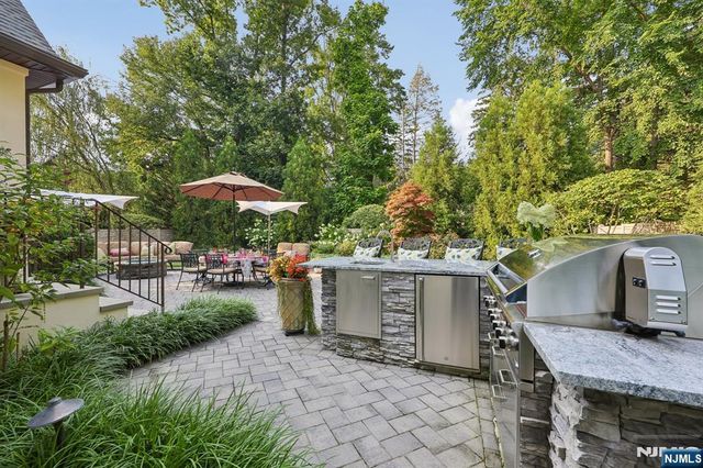 47 Rutgers Street, Closter, NJ 07624