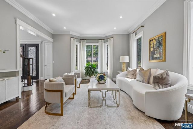47 Rutgers Street, Closter, NJ 07624