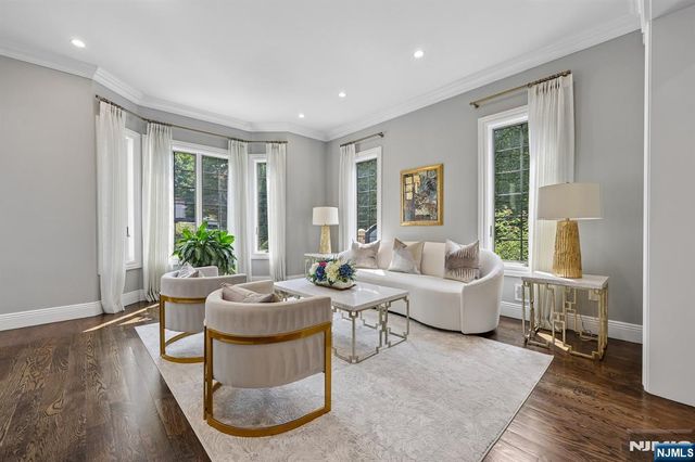 47 Rutgers Street, Closter, NJ 07624