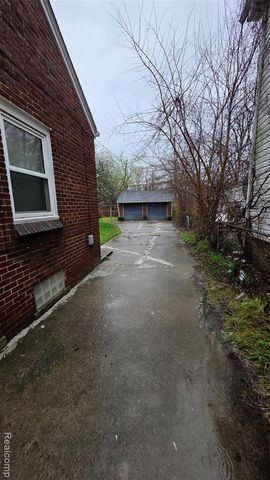 11750 Elmdale Street, Detroit, MI 48213
