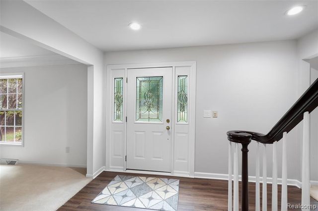 9020 Bridge Road, Grosse Ile, MI 48138