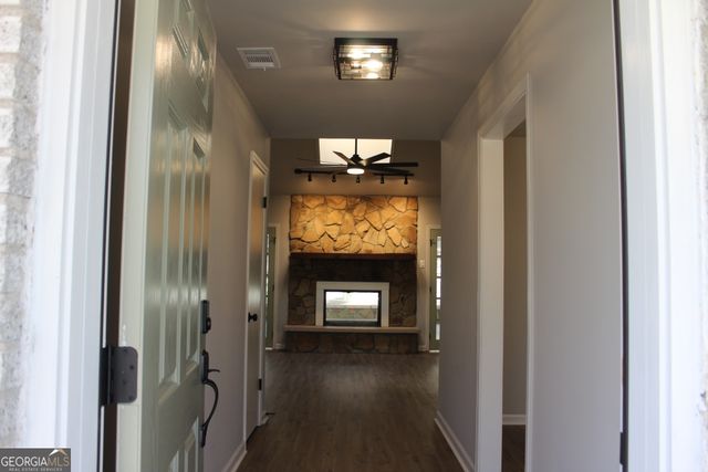 2021 Irwin Bridge Road NW, Conyers, GA 30012