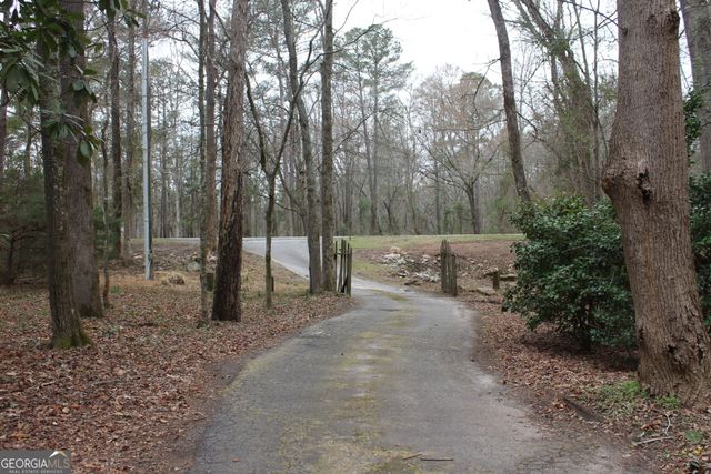 2021 Irwin Bridge Road NW, Conyers, GA 30012