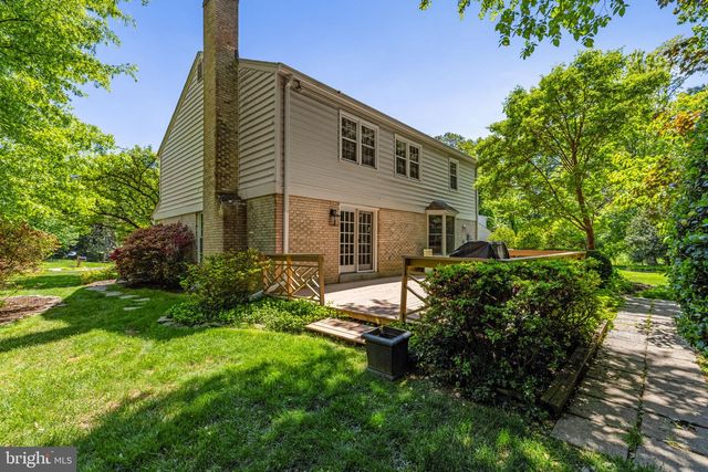 9716 BUNCHBERRY PL, Vienna, VA 22181
