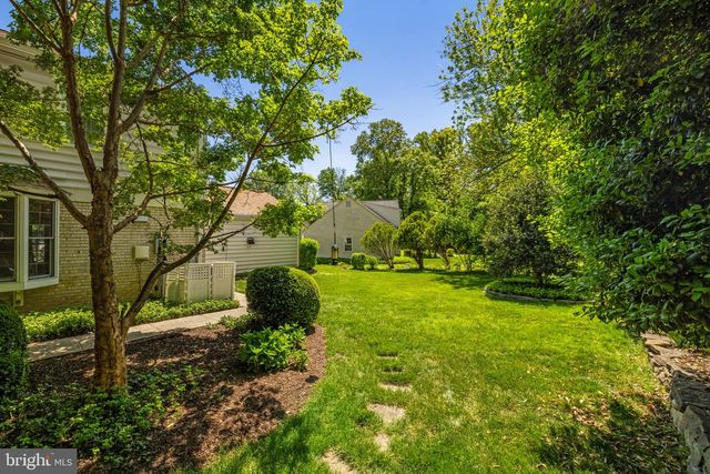 9716 BUNCHBERRY PL, Vienna, VA 22181