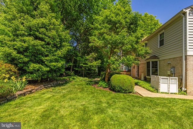 9716 BUNCHBERRY PL, Vienna, VA 22181