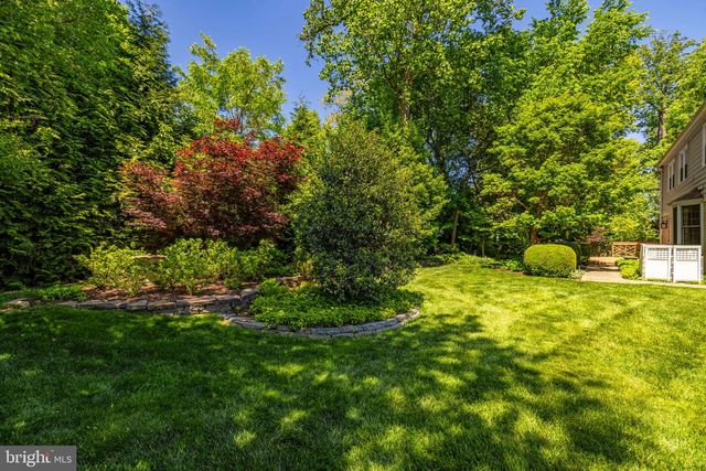 9716 BUNCHBERRY PL, Vienna, VA 22181