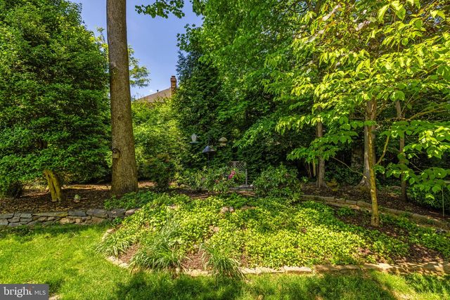 9716 BUNCHBERRY PL, Vienna, VA 22181