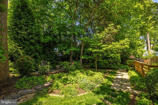9716 BUNCHBERRY PL, Vienna, VA 22181