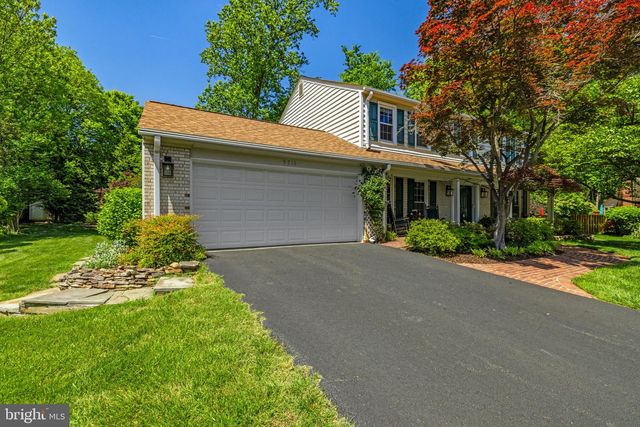 9716 BUNCHBERRY PL, Vienna, VA 22181