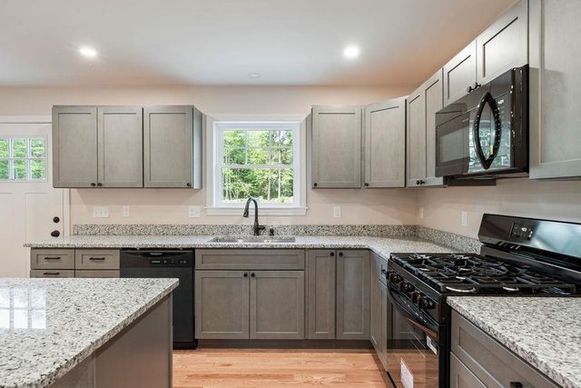 374 Hare Road, Milton, NH 03851