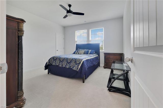 1801 Honey Milk RD, Chesapeake, VA 23323