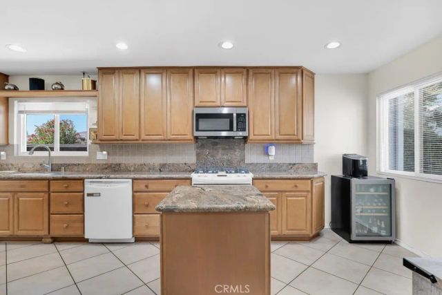 11311 Tampa Avenue 32, Porter Ranch, CA 91326