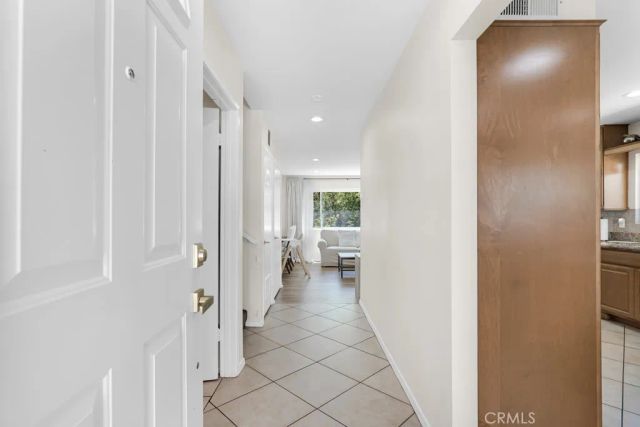 11311 Tampa Avenue 32, Porter Ranch, CA 91326