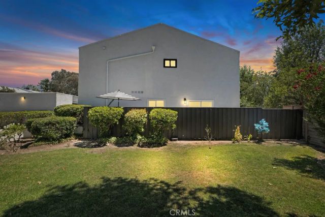 11311 Tampa Avenue 32, Porter Ranch, CA 91326
