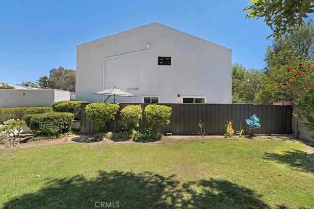 11311 Tampa Avenue 32, Porter Ranch, CA 91326