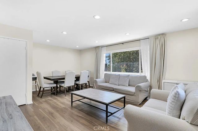 11311 Tampa Avenue 32, Porter Ranch, CA 91326