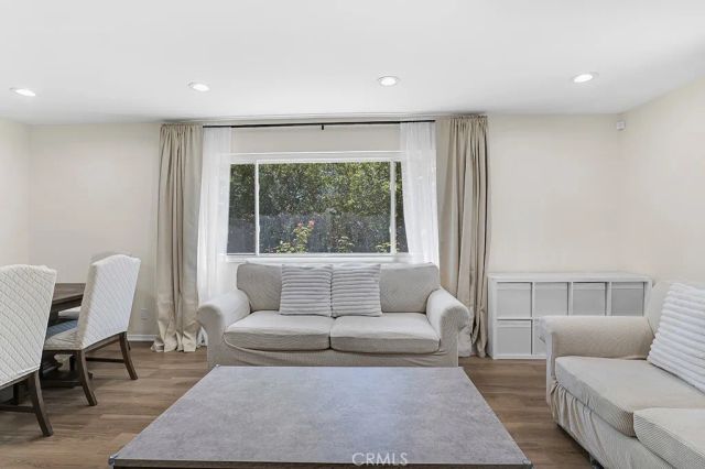 11311 Tampa Avenue 32, Porter Ranch, CA 91326