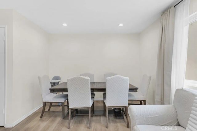 11311 Tampa Avenue 32, Porter Ranch, CA 91326